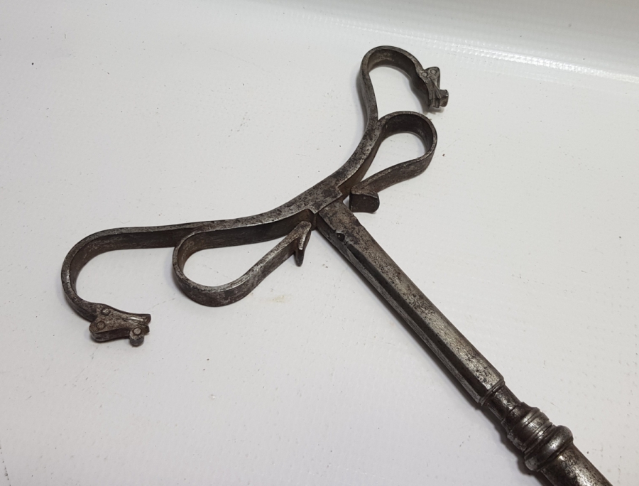 OSMANLI DÖNEMİ ÇOK NADİR EJDERHA FİGÜRLÜ VE ŞİŞLİ MÜTTEKA