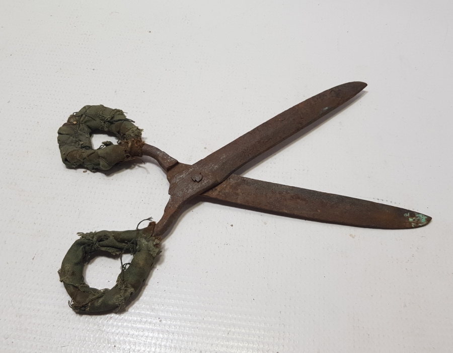 OSMANLI DÖNEMİ EL DÖVME BÜYÜK BOY TERZİ MAKASI