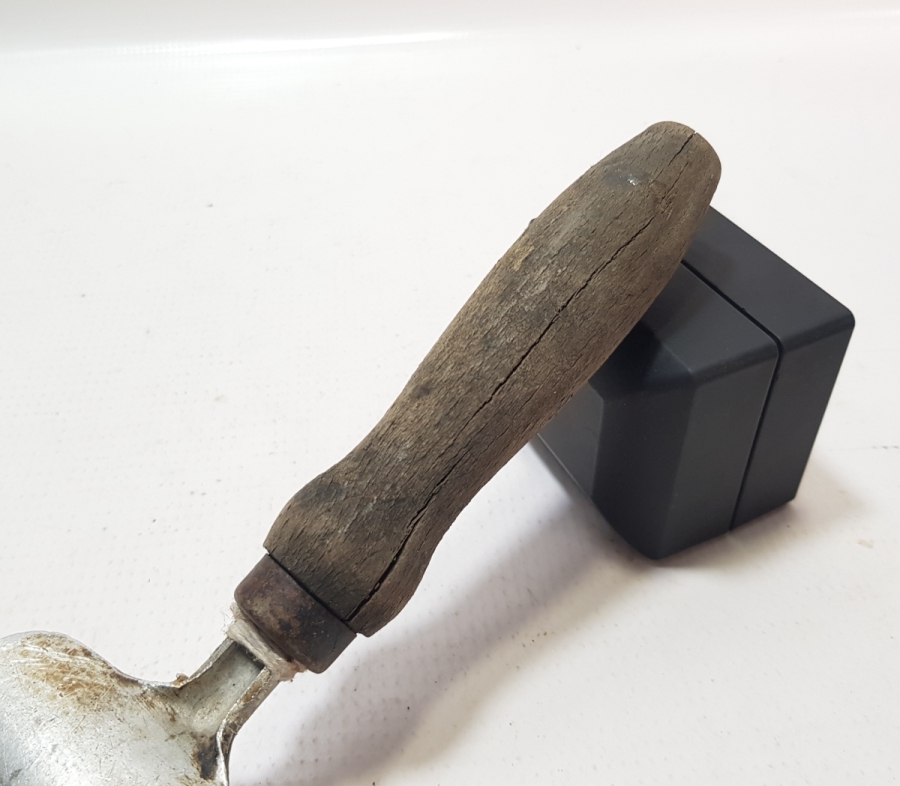 NADİR FORMLU ANTİKA DUVAR HALISI KİRKİTİ