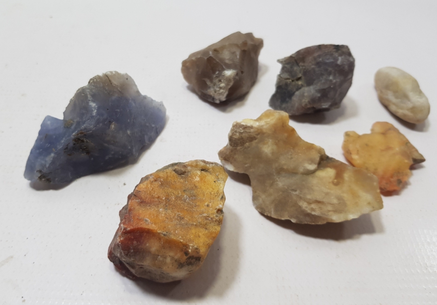 ANTİKA DOĞAL TAŞ LOTU