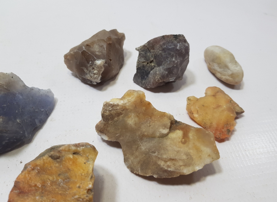 ANTİKA DOĞAL TAŞ LOTU