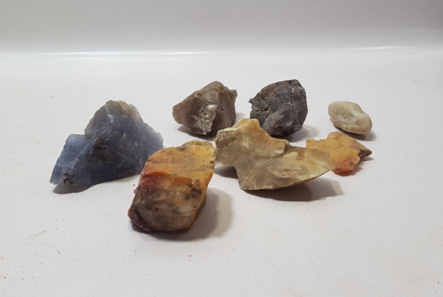 ANTİKA DOĞAL TAŞ LOTU