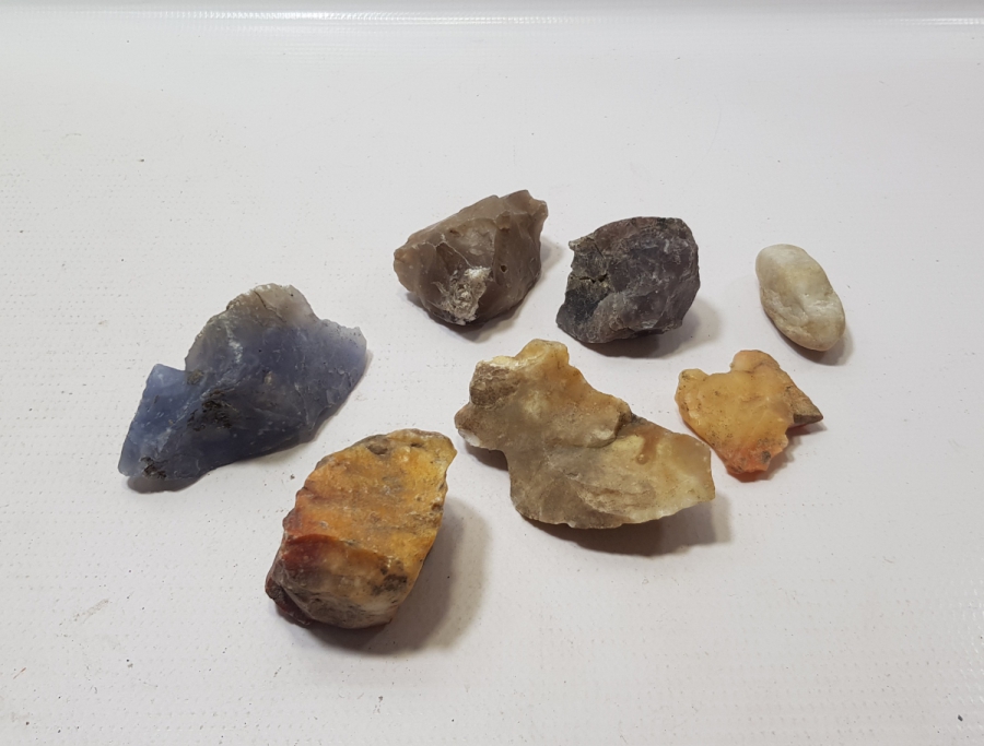 ANTİKA DOĞAL TAŞ LOTU