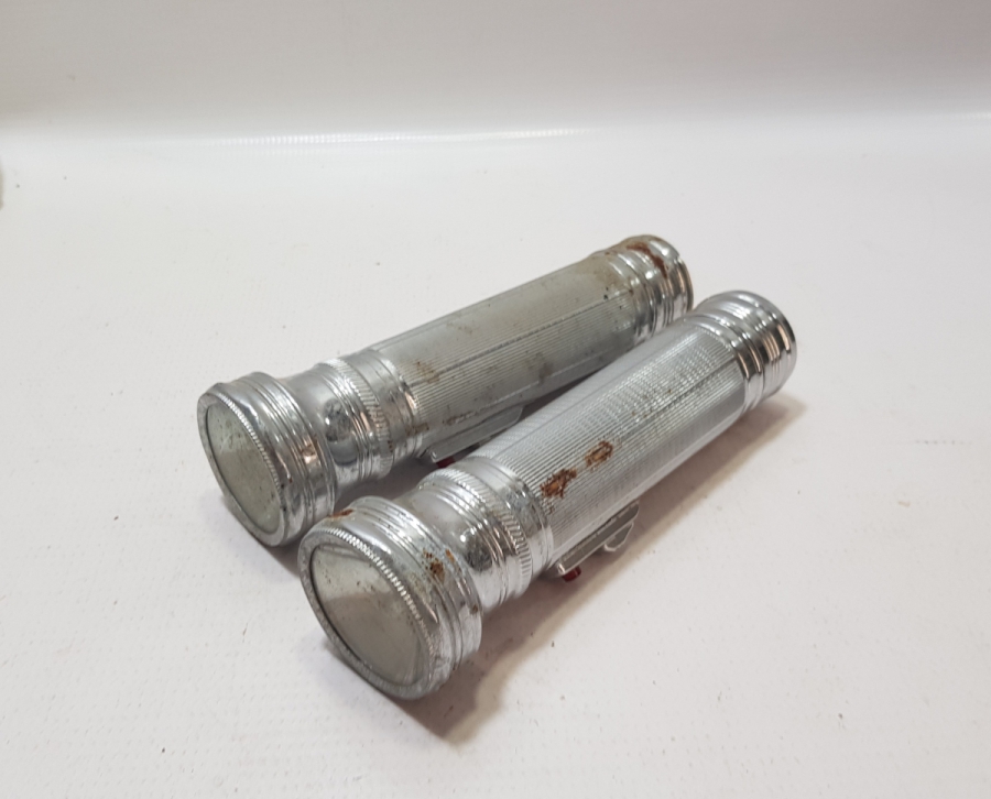 2 ADET ANTİKA EL LAMBASI