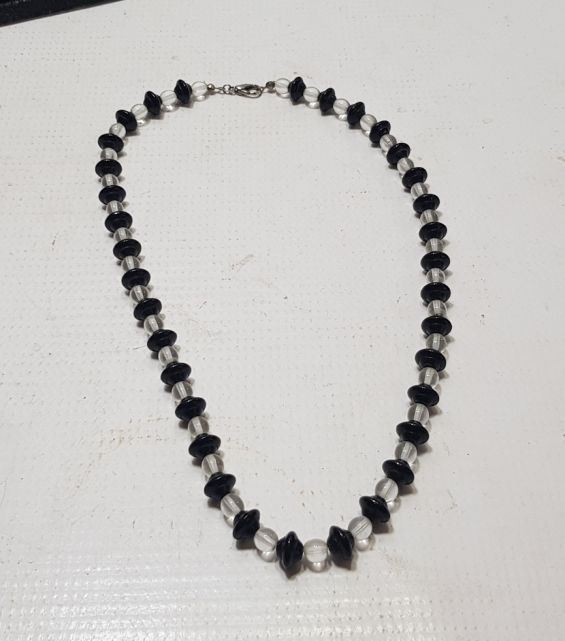 OSMANLI DÖNEMİ NECEF VE BEYKOZ CAMLARDAN DİZAYN EDİLMİŞ KOLYE - GERDANLIK