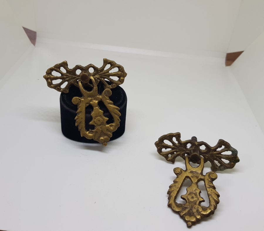 OSMANLI DÖNEMİ ÇİFT HATTAT SANDIĞI KULBU