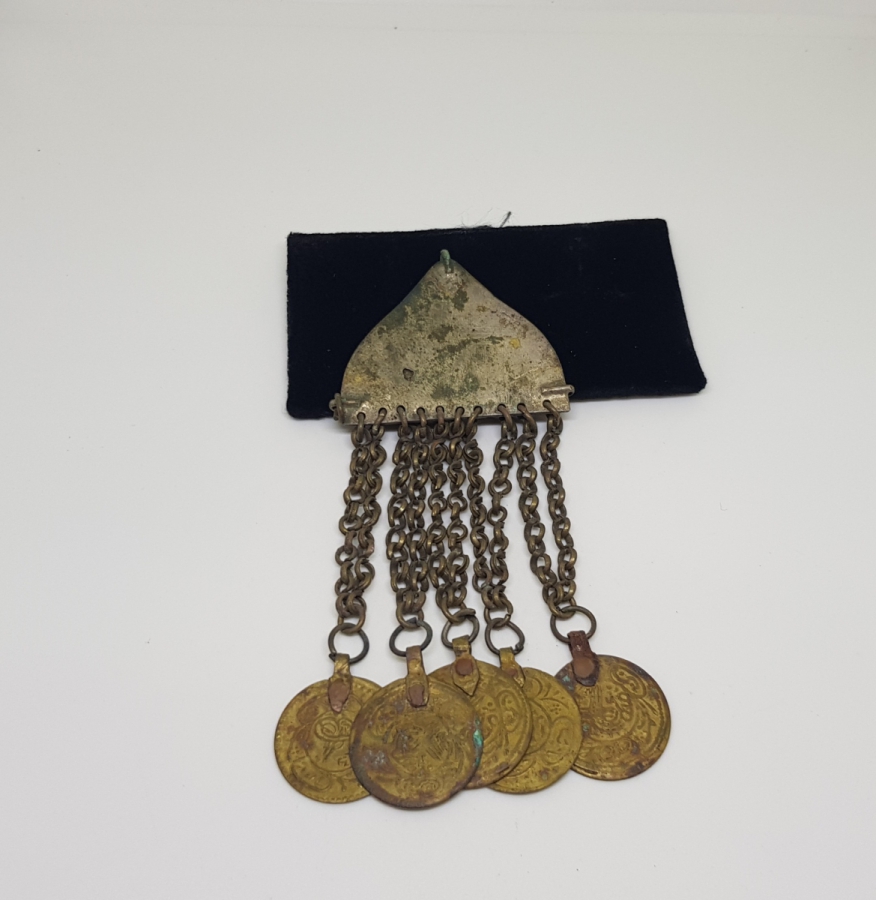 OSMANLI DÖNENİ KABARTMA İŞÇİLİKLİ FES SÜSÜ