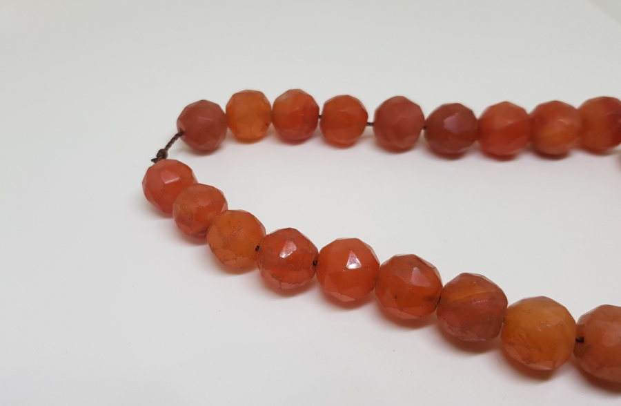 OSMANLI DÖNEMİ FASETA KESİMLİ BÜYÜK HABBELİ AKİK GERDANLIK