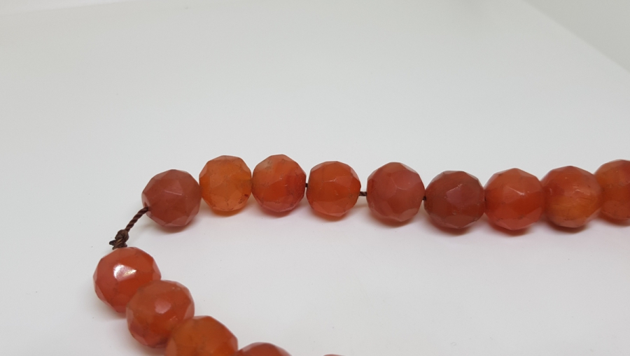 OSMANLI DÖNEMİ FASETA KESİMLİ BÜYÜK HABBELİ AKİK GERDANLIK