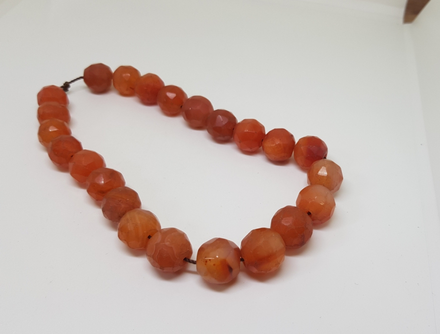 OSMANLI DÖNEMİ FASETA KESİMLİ BÜYÜK HABBELİ AKİK GERDANLIK