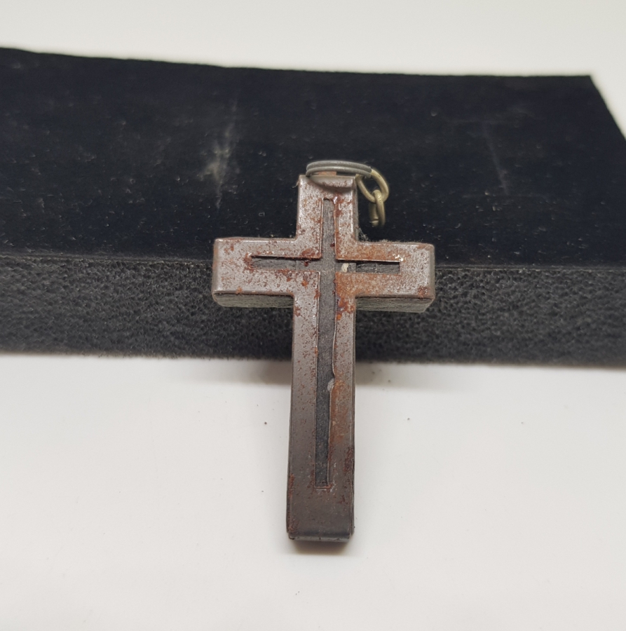 İKONA FORMUNDA YAPILMIŞ ANTİKA KOLYE UCU