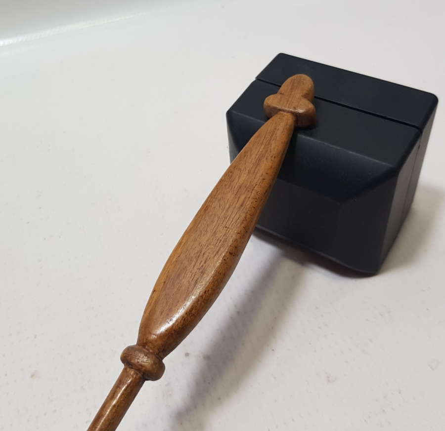 OSMANLI DÖNEMİ MEVLEVİ SİKKELİ AHŞAP TEKKE İŞİ YELPAZE