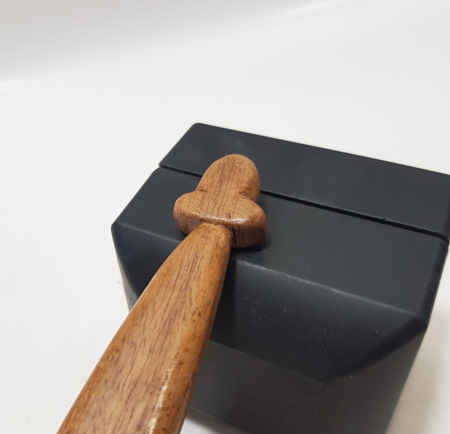 OSMANLI DÖNEMİ MEVLEVİ SİKKELİ AHŞAP TEKKE İŞİ YELPAZE