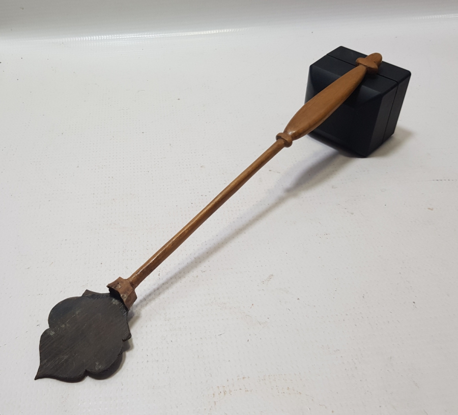 OSMANLI DÖNEMİ MEVLEVİ SİKKELİ AHŞAP TEKKE İŞİ YELPAZE