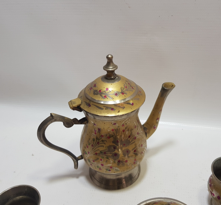 ÜZERİ İŞLEMELİ TAM TAKIM ANTİKA HİCAZ ZEMZEM TAKIMI