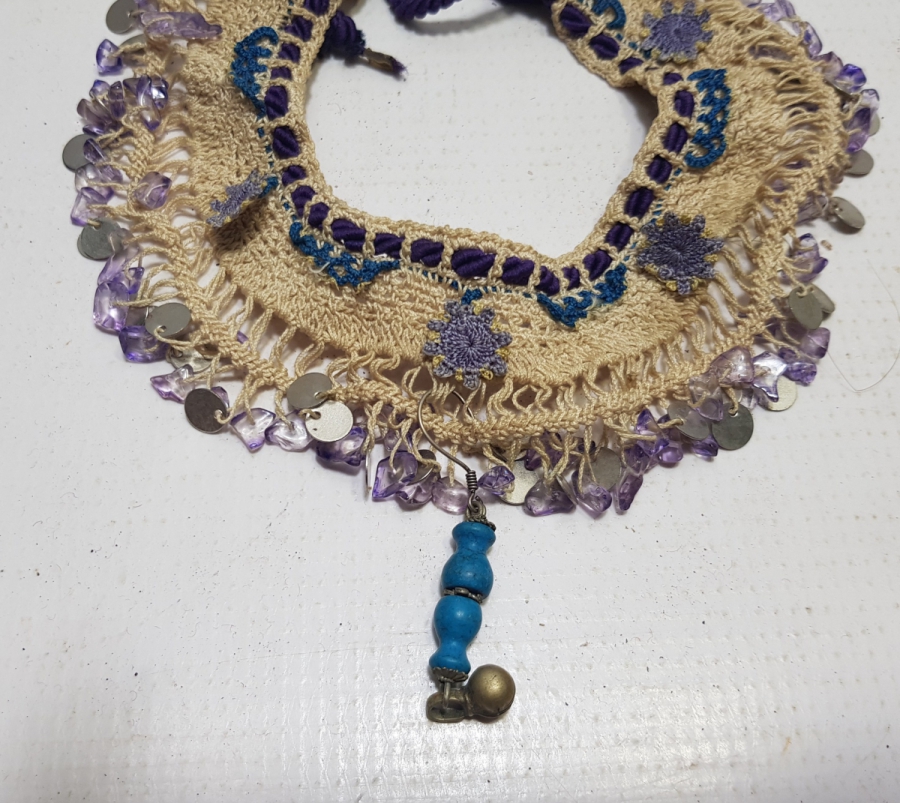 EL YAPIMI ANTİKA PULLU GERDANLIK