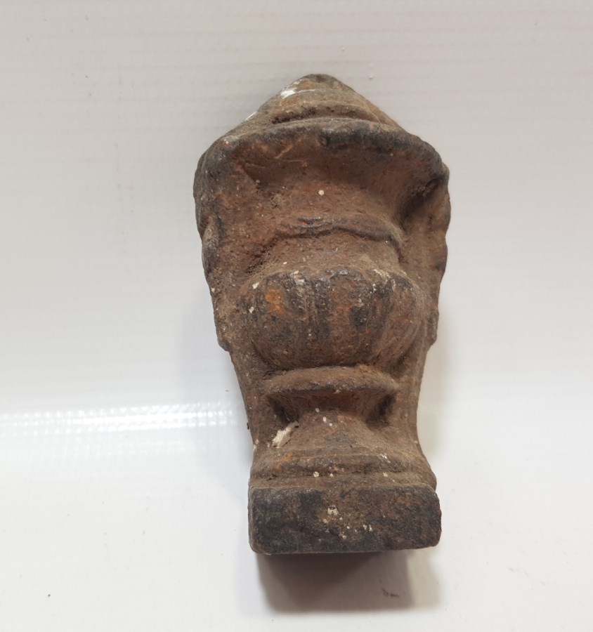 OSMANLI DÖNEMİ BÜYÜK BOY DÖKÜM TRABZAN BAŞI