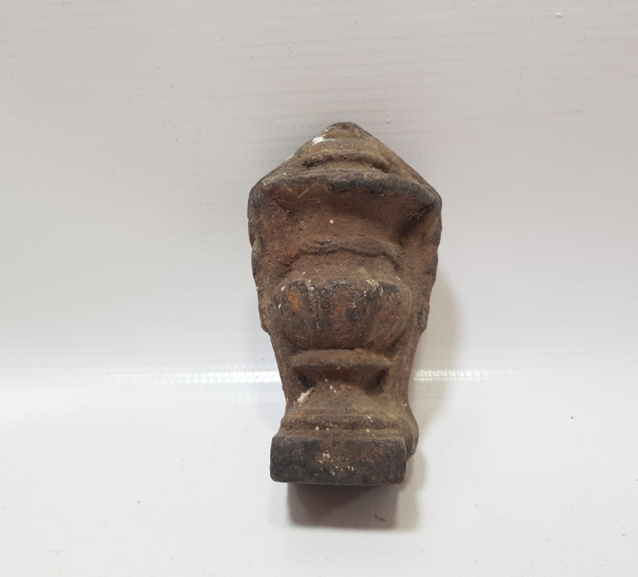 OSMANLI DÖNEMİ BÜYÜK BOY DÖKÜM TRABZAN BAŞI