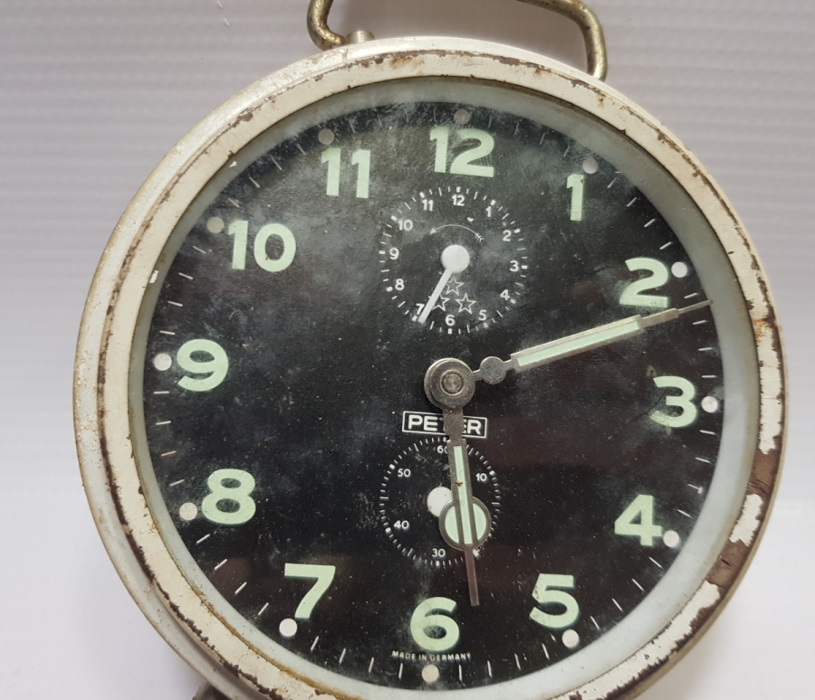 ALMAN YAPIMI ANTİKA PETER MASA SAATİ