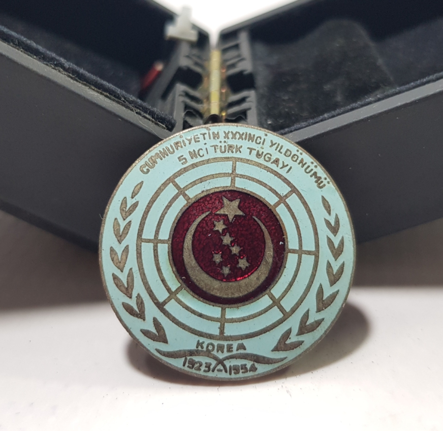 MİNELİ KORE HARBİ ROZETİ