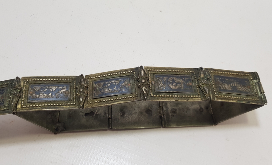 OSMANLI DÖNEMİ SAVATLI GÜMÜŞ VAN KEMERİ PARÇASI