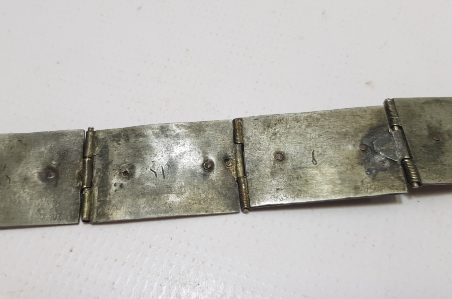 OSMANLI DÖNEMİ SAVATLI GÜMÜŞ VAN KEMERİ PARÇASI