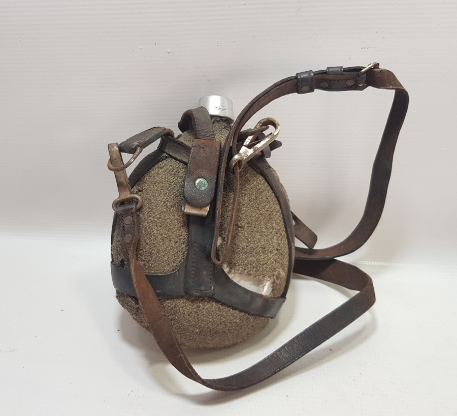 AĞIZ KISMINDA ALLAH BİZİMLEDİR VE ASAKİRİ ŞAHANE YAZILI ÇOK NADİR TAM TAKIM OSMANLI ASKER MATARASI - İLK KEZ GÖRÜLÜYOR