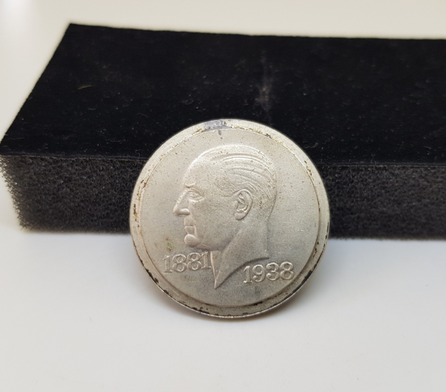 ATATÜRK'ÜN ÖLÜMÜ ANISINA İSTANBUL ÜNİVERSİTESİ TARAFINDAN BASTIRILMIŞ ÇOK NADİR HATIRA MADALYONU