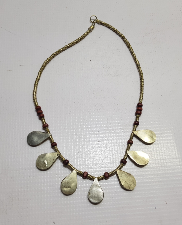 ÜZERİ DOĞAL TAŞLARLA SÜSLÜ TAMAMI EL YAPIMI TÜRKMEN İŞİ ANTİKA GERDANLIK