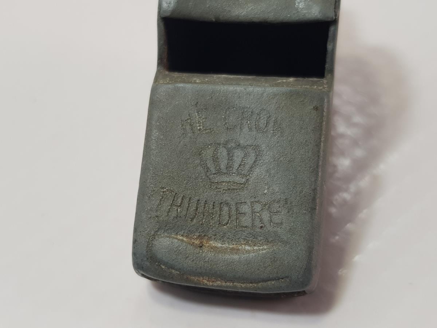 1. DÜNYA SAVAŞI İNGİLİZ ORDUSU KRALİYET ARMALI SUBAY DÜDÜĞÜ