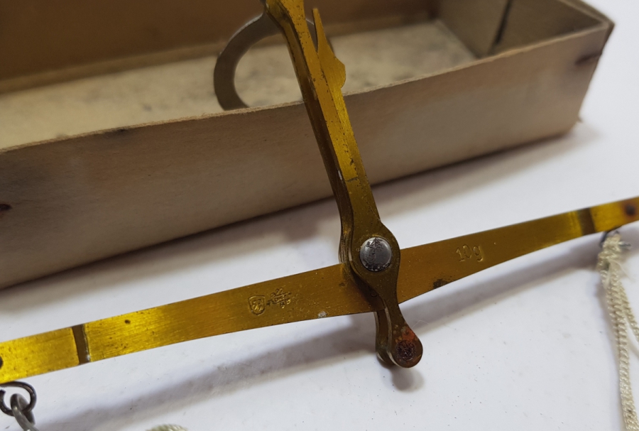 ANTİKA AKTAR TERAZİSİ