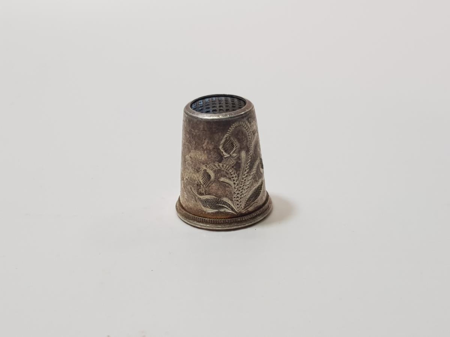 OSMANLI DÖNEMİ KALEM İŞÇİLİKLİ GÜMÜŞ TERZİ YÜKSÜĞÜ