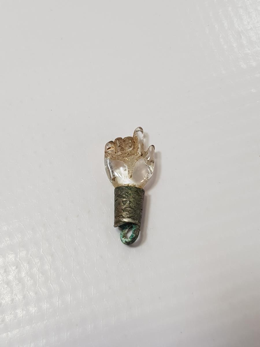 OSMANLI DÖNEMİ TEKKE İŞİ BEYKOZ İŞİ CAM KOLYE UCU