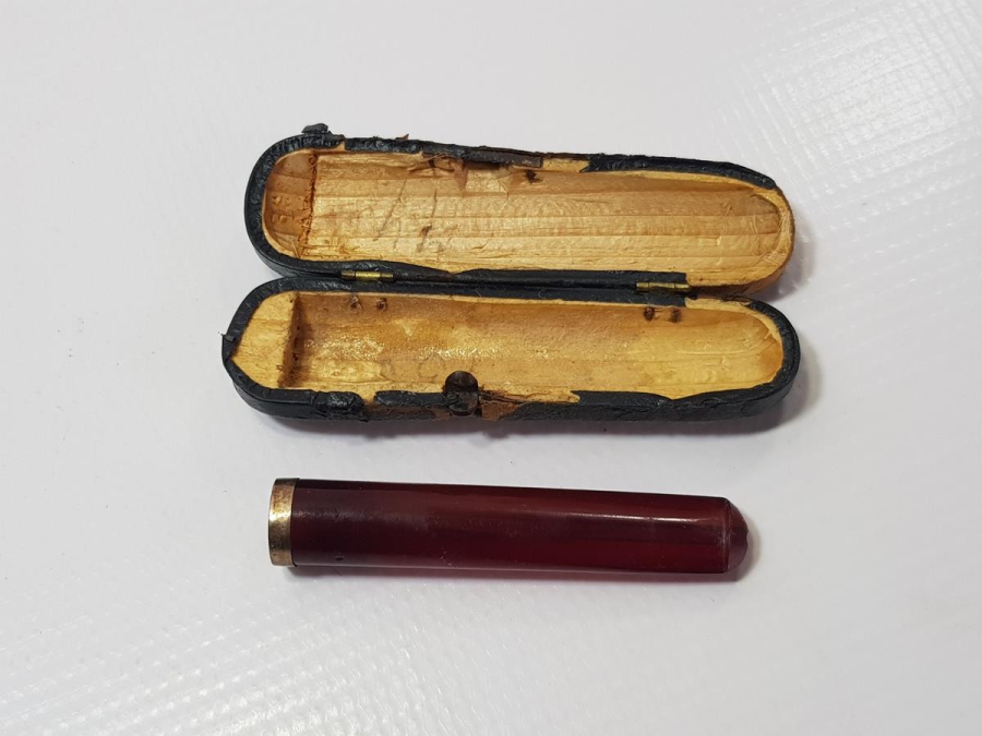 OSMANLI DÖNEMİ ORİJİNAL KUTUSUNDA SIKMA KEHRİBAR AĞIZLIK