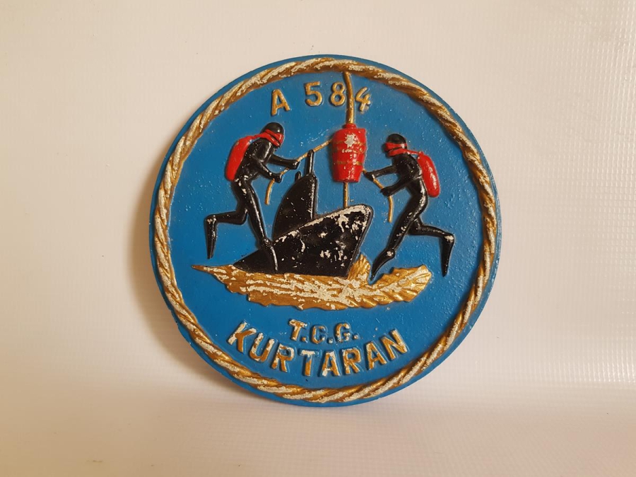 T.C.G. KURTARAN GEMİSİ AMBLEMİ