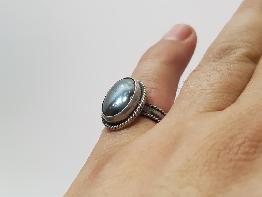 HEMATİT TAŞLI GÜMÜŞ YÜZÜK