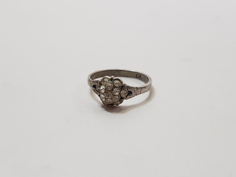 ZİRKON TAŞLI GÜMÜŞ YÜZÜK