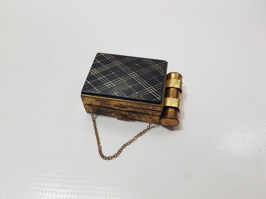 OSMANLI DÖNEMİ LEVANTEN İŞİ RUJLU PUDRİYER KUTUSU