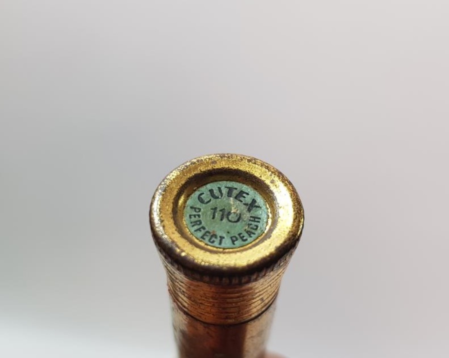 OSMANLI DÖNEMİ LEVANTEN İŞİ RUJLU PUDRİYER KUTUSU