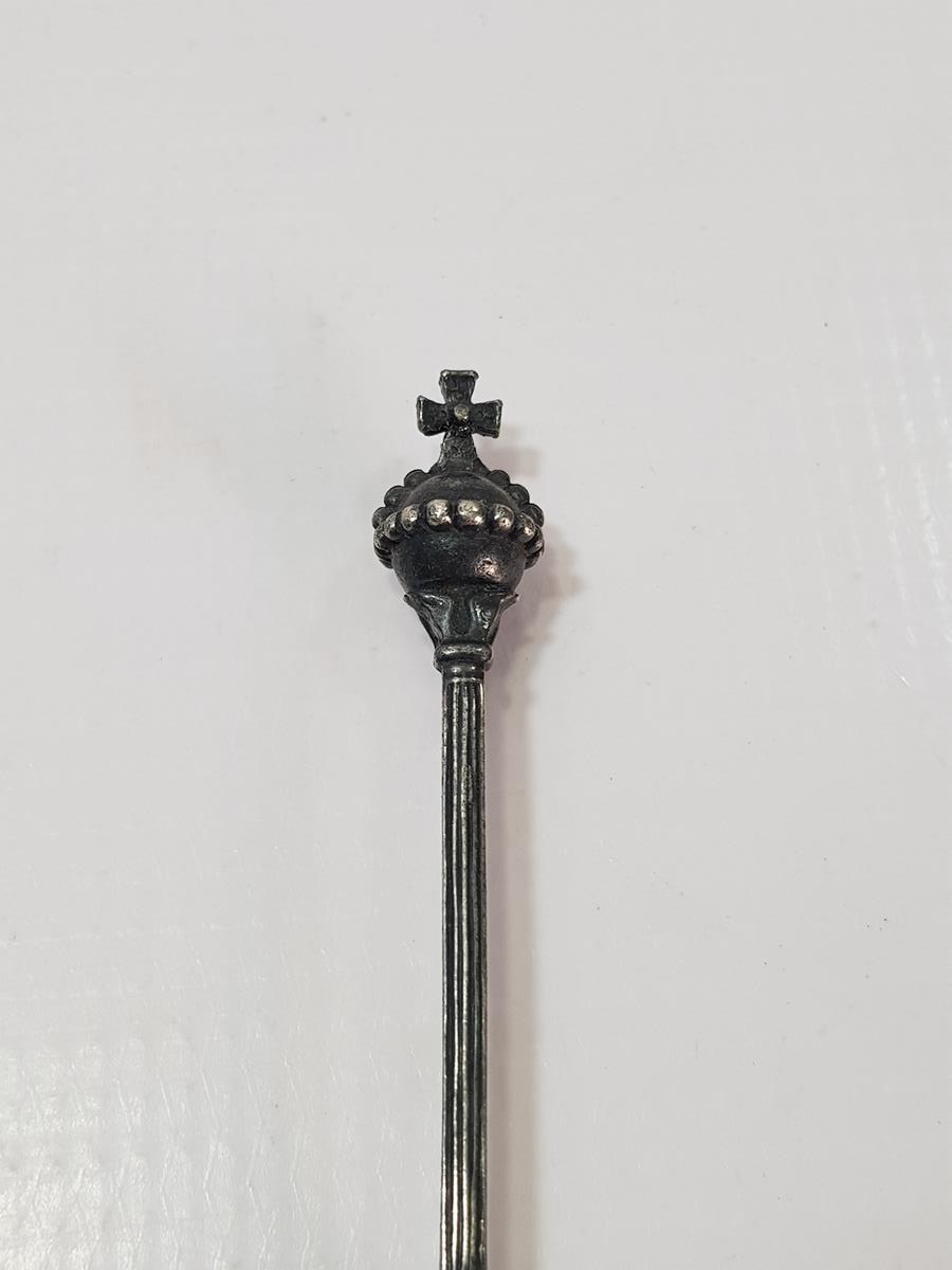 1977 KRALİÇE ELİZABET SİLVER JUBİLE HATIRASI GÜMÜŞ ÇAY KAŞIĞI