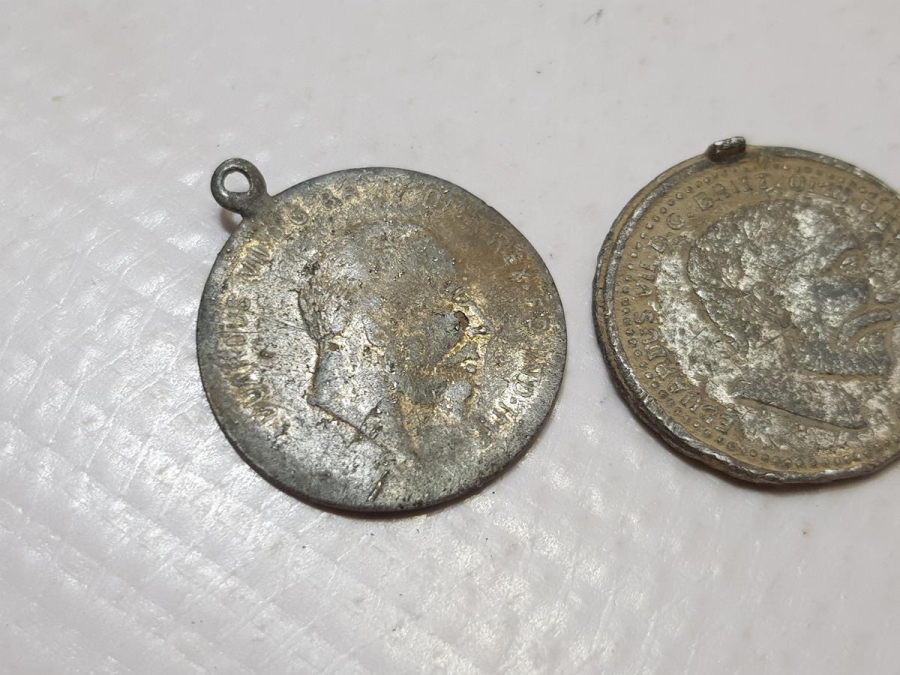 1908 TARİHLİ HIRİSTİYAN İŞİ İKİ ADET MADALYON