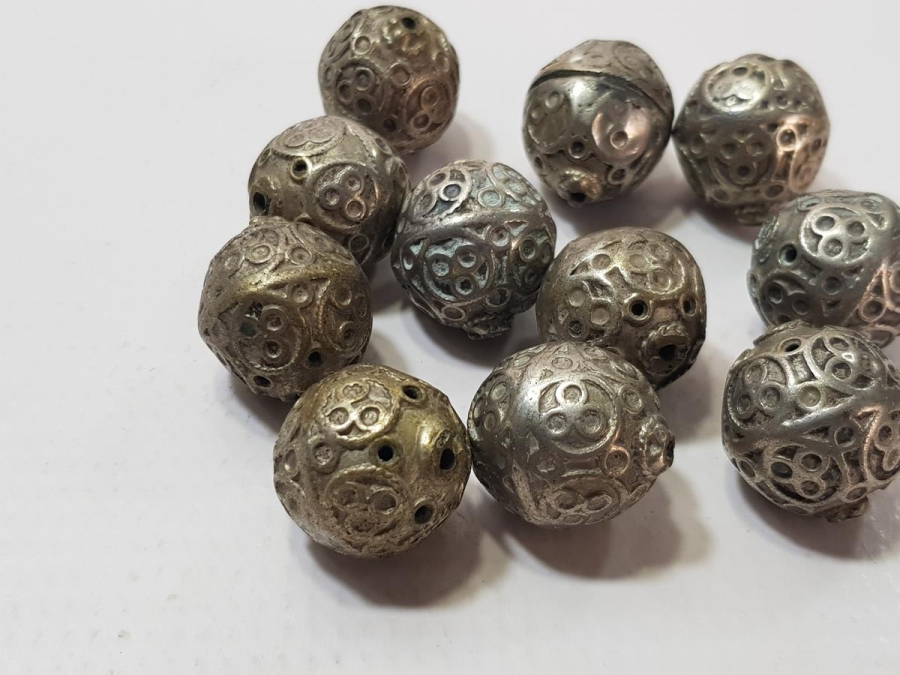 OSMANLI DÖNEMİ GÜHERZE İŞÇİLİKLİ SAAT KÖSTEĞİ KOZALARI