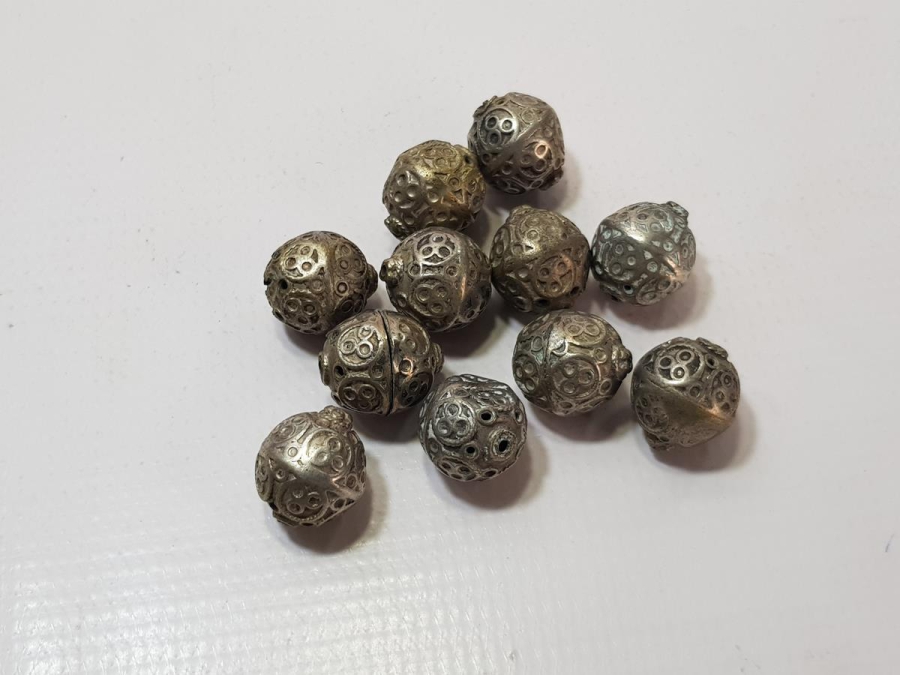 OSMANLI DÖNEMİ GÜHERZE İŞÇİLİKLİ SAAT KÖSTEĞİ KOZALARI