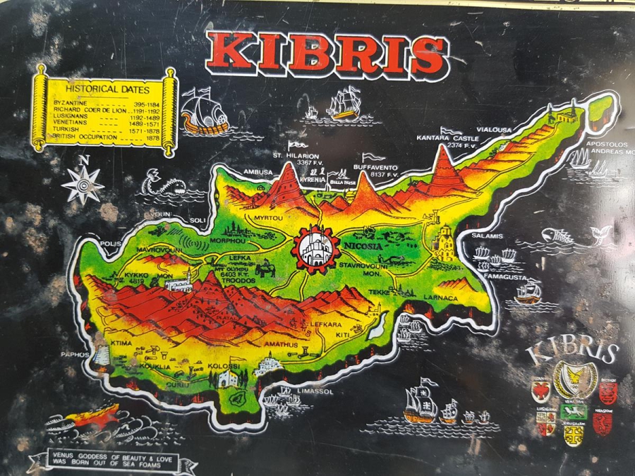 KIBRIS HARİTALI METAL TEPSİ