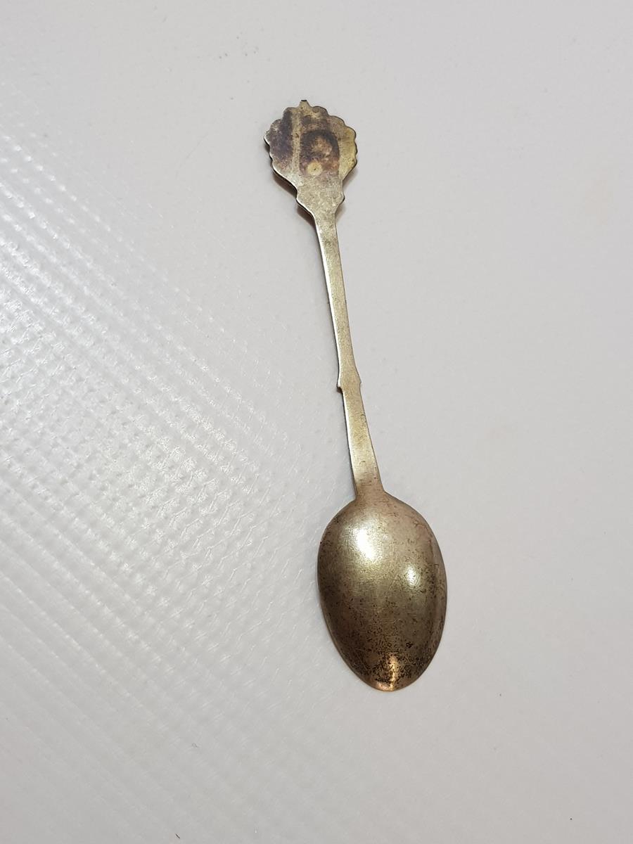 AY YILDIZ BAYRAKLI VE TÜRKİYE YAZILI MİNELİ GÜMÜŞ ÇAY KAŞIĞI