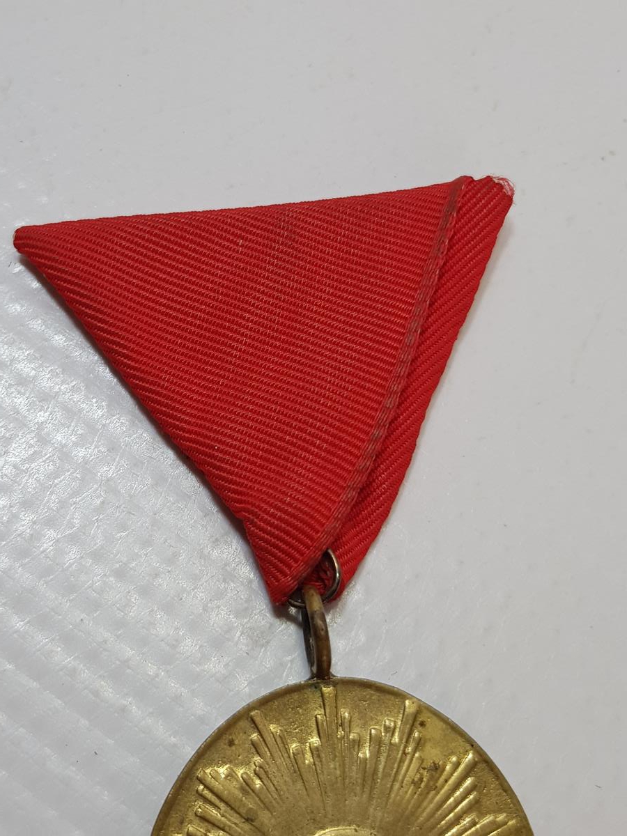 YÜKSEK KONDİSYONDA İSTİKLAL MADALYASI