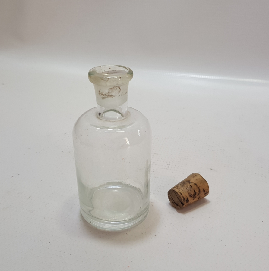 OSMANLI DÖNEMİ BEYKOZ İLAÇ ŞİŞESİ