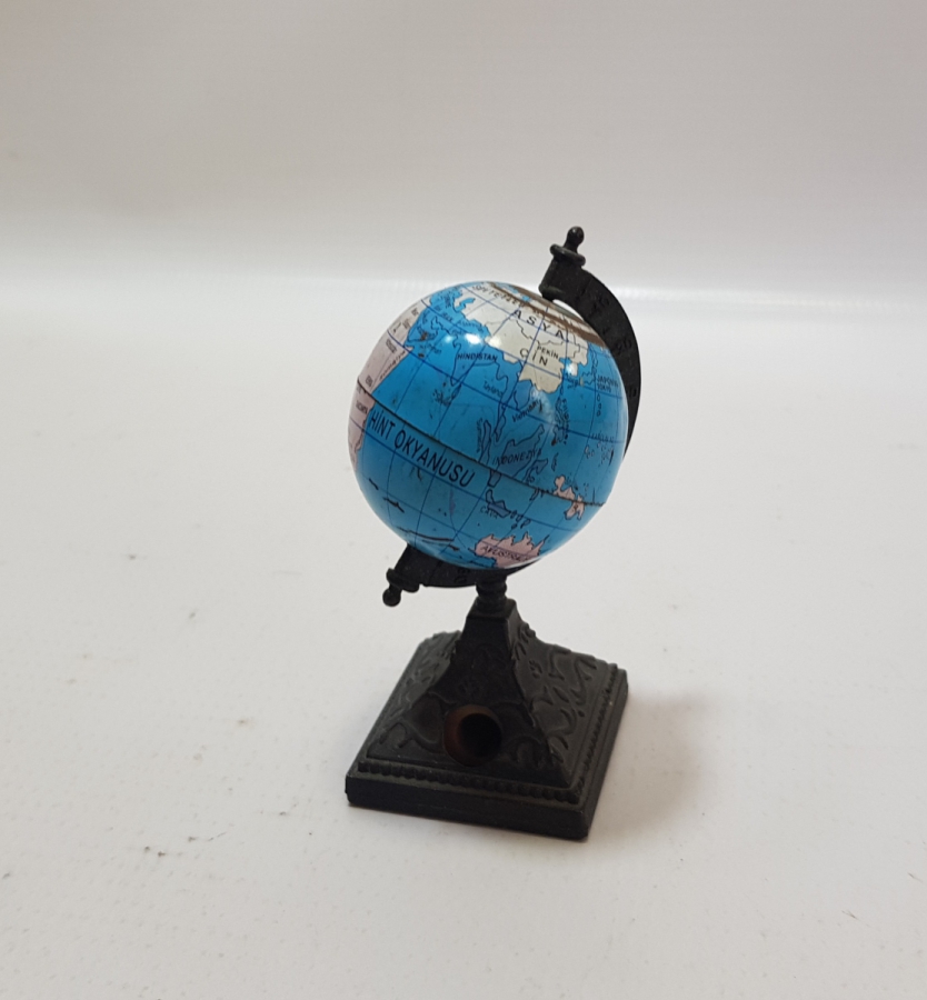 YERKÜRE DÜNYA FORMLU KALEMTRAŞ