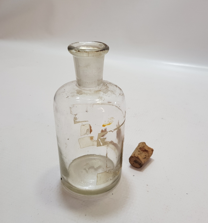 OSMANLI DÖNEMİ BEYKOZ İLAÇ ŞİŞESİ