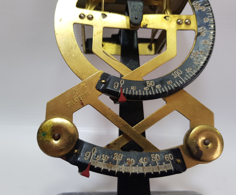 ANTİKA POSTA TERAZİSİ